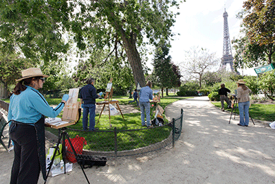Niki-Gulley-Scott-Williams-art-trek-Paris-eiffel-tower-painting-group